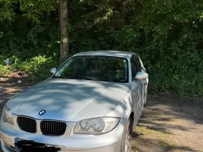 Gebraucht BMW 118 140 PS (102 kW) 2009 Grau Kleinwagen