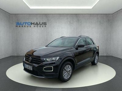 Second-hand VW T-Roc Style 110 CP (80 kW) 2022 Negru SUV