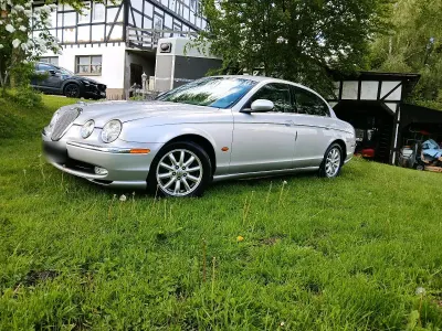 Käytetty Jaguar S-Type S 200 HP (147 kW) 2003 Hopea Sedan
