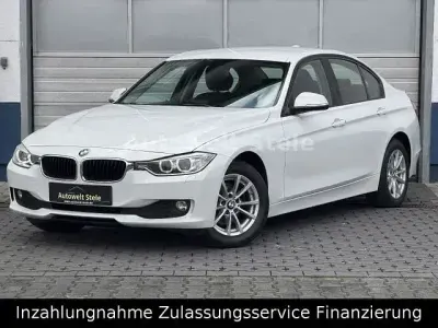 Usata BMW 316 Sport Line 136 CV (100 kW) 2015 Bianco Berlina