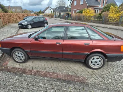 Gebraucht Audi 80 70 PS (51 kW) 1990 Rot Limousine