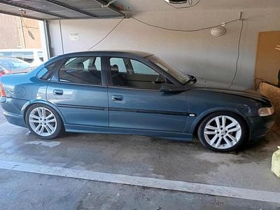 Begagnad Opel Vectra Sport 115 HK (84 kW) 1998 Sedan