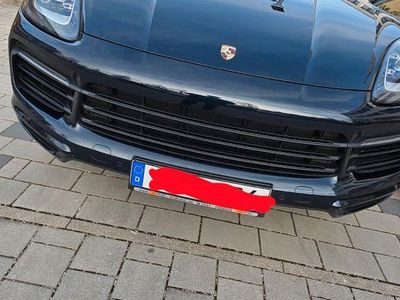 Second-hand Porsche Cayenne 340 CP (250 kW) 2018 Albastru SUV