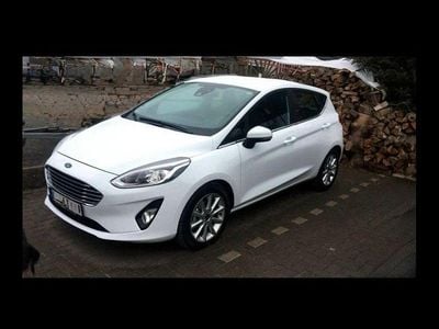 Weiß Gebraucht 2018 Ford Fiesta Titanium Kleinwagen | 11.200 € (Guter Preis)