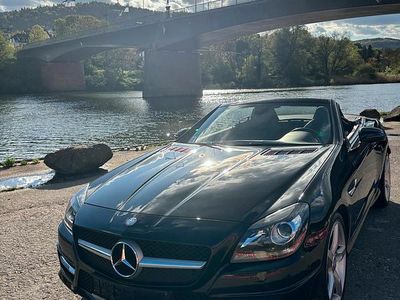 Second-hand Mercedes SLK200 Sport 186 CP (136 kW) 2014 Negru Cabrio