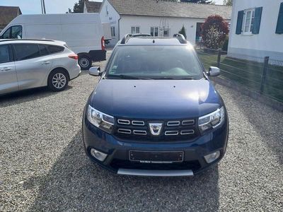 Usata Dacia Sandero Stepway 90 CV (66 kW) 2019 Blu Berlina