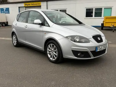 Gebraucht Seat Altea 105 PS (77 kW) 2011 Silber Limousine