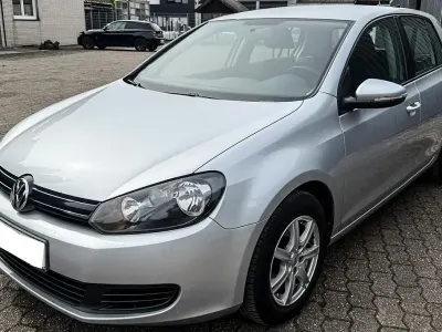 Gebraucht VW Golf VI Trendline 80 PS (58 kW) 2010 Silber Kleinwagen