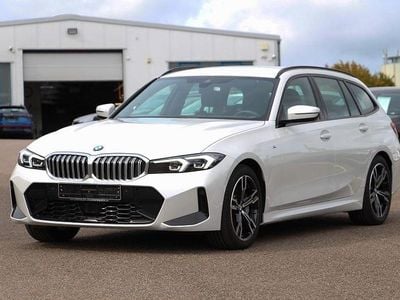 Gebraucht BMW 330 M Sport 245 PS (180 kW) 2025 Weiß Kombi