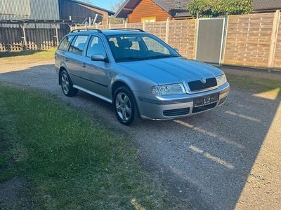 Usata Skoda Octavia 115 CV (84 kW) 2002 Argento Station wagon