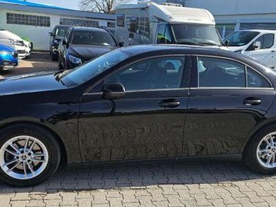 Usata Mercedes A200 150 CV (110 kW) 2022 Nero Berlina