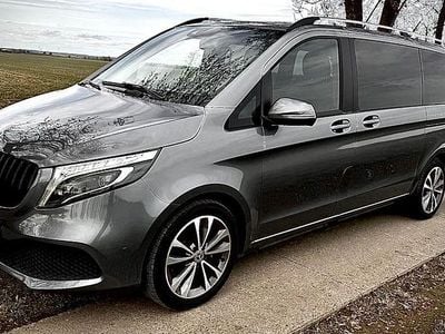 Gebraucht Mercedes V220 Edition 163 PS (119 kW) 2021 Grau Van / Kleinbus
