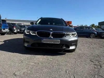 Gebraucht BMW 318 Advantage 150 PS (110 kW) 2020 Grau Kombi