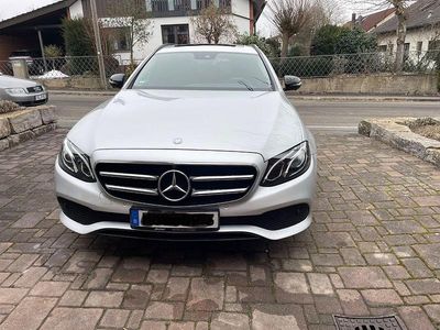Silber Gebraucht 2016 Mercedes E220 Avantgarde Limousine | 16.900 € (Fairer Preis)