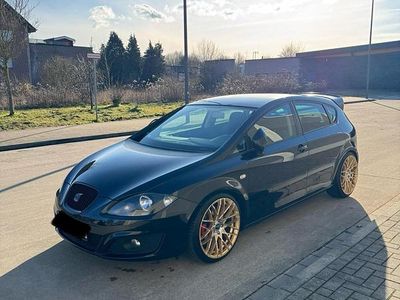Schwarz Gebraucht 2010 Seat Leon Kleinwagen | 6.799 €