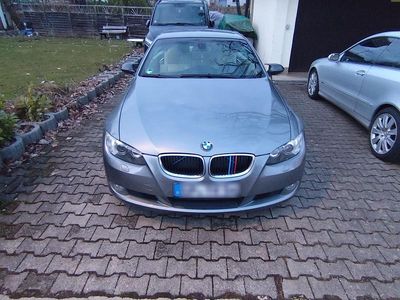 Gebraucht BMW 320 Cabriolet 170 PS (125 kW) 2007 Grau Cabrio