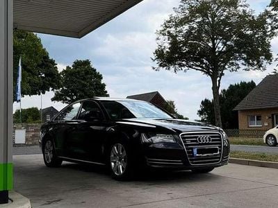 Audi A8L