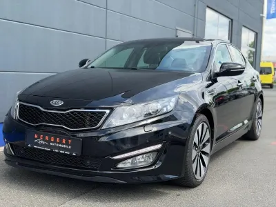 Gebraucht Kia Optima Spirit 136 PS (100 kW) 2013 Schwarz Limousine
