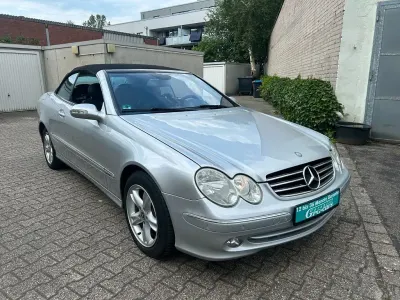 Gebraucht Mercedes CLK200 Avantgarde 163 PS (119 kW) 2003 Silber Cabrio