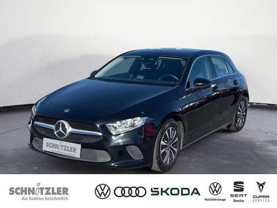 Gebraucht Mercedes A180 136 PS (100 kW) 2021 Schwarz Limousine
