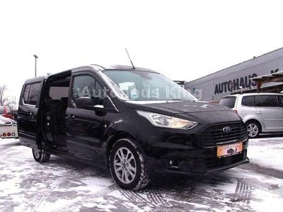 Gebraucht Ford Grand Tourneo Connect Trend 120 PS (88 kW) 2019 Shadow black Van / Kleinbus