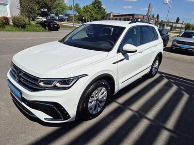 Usata VW Tiguan R-line 150 CV (110 kW) 2024 Bianco SUV