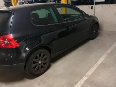 Gebraucht VW Golf IV 105 PS (77 kW) 2004 Schwarz Kleinwagen