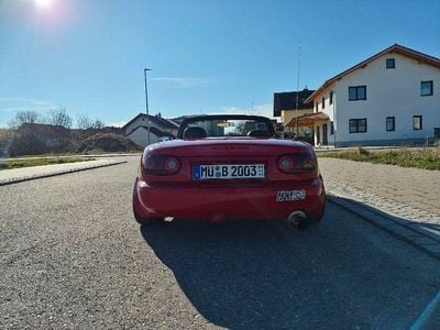 Second-hand Mazda MX5 117 CP (86 kW) 1993 Roșu Cabrio