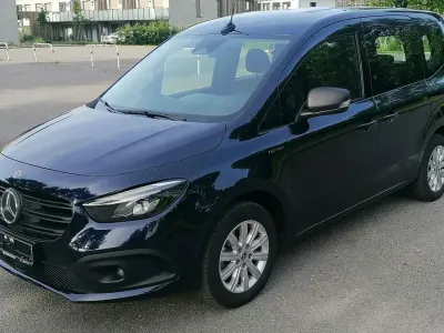 Gebraucht Mercedes eCitan 89 kW (122 PS) 2024 Blau Kombi