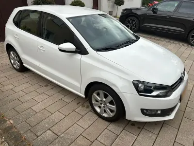 Używany VW Polo Highline 105 KM (77 kW) 2013 Biały Hatchback