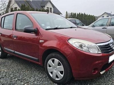 Gebraucht Dacia Sandero 75 PS (55 kW) 2012 Rot Kleinwagen