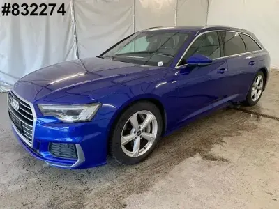 Gebraucht Audi A6 S-Line 299 PS (219 kW) 2022 Ultrablau metallic Kombi
