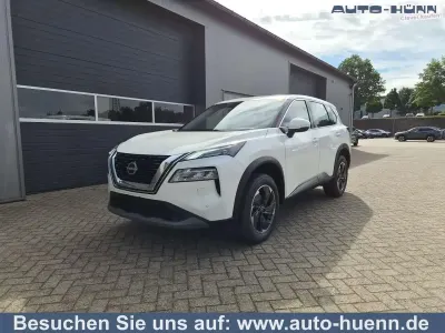 Neu Nissan X-Trail Acenta 163 PS (119 kW) 2026 Solid white SUV