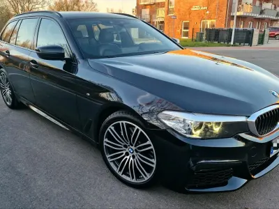 Gebraucht BMW 530 M Sport 252 PS (185 kW) 2020 Schwarz Kombi