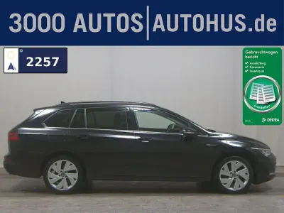 Gebraucht VW Golf VIII Style 150 PS (110 kW) 2023 Schwarz Kombi
