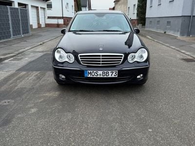 Mercedes C280