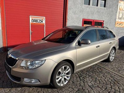 Gebraucht Skoda Superb Family 140 PS (102 kW) 2011 Beige Kombi