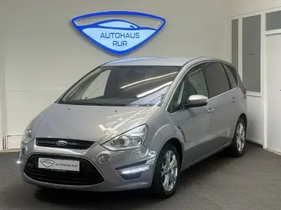 Gebraucht Ford S-MAX Trend 140 PS (102 kW) 2013 Grau Van / Kleinbus