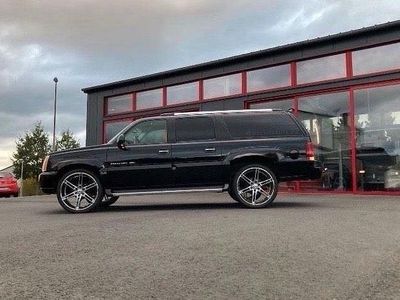 Schwarz Gebraucht 2003 Cadillac Escalade SUV | 29.900 €