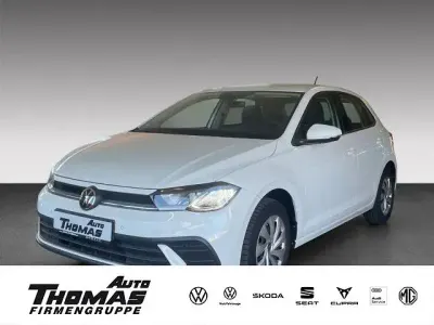 Gebraucht VW Polo Life 80 PS (58 kW) 2023 Weiß Kleinwagen