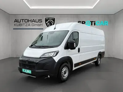 Gebraucht Peugeot Boxer 140 PS (102 kW) 2025 Weiß Van