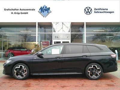 Usata VW Passat R-line 150 CV (110 kW) 2025 Nero Station wagon