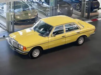 Second-hand Mercedes E280 185 CP (136 kW) 1979 Other Berlinǎ