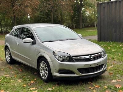 Opel Astra GTC