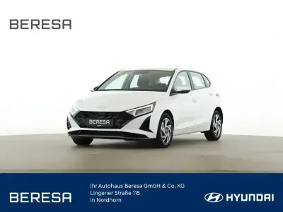 Neu Hyundai i20 Trend 101 PS (74 kW) 2026 Weiss Kleinwagen