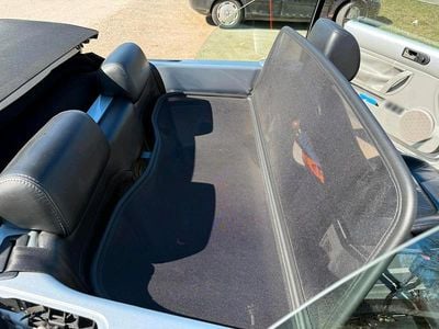 Gebraucht VW New Beetle 115 PS (84 kW) 2004 Silber Kleinwagen