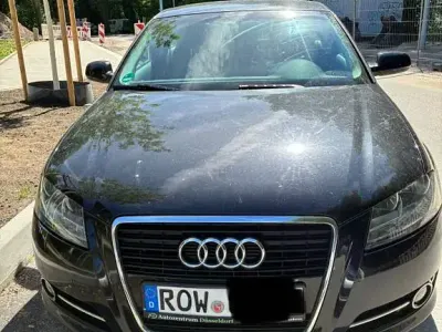 Gebraucht Audi A3 Ambition 125 PS (91 kW) 2011 Schwarz Kleinwagen
