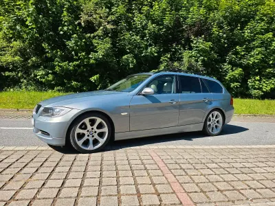 Używany BMW 325 218 KM (160 kW) 2006 Srebrny Kombi
