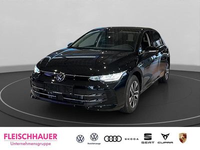 Blau Neu 2025 VW Golf Life Limousine | 35.490 € (Guter Preis)