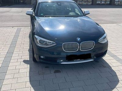 Blau Gebraucht 2011 BMW 116 Urban Line Kleinwagen | 7.500 € (Fairer Preis)